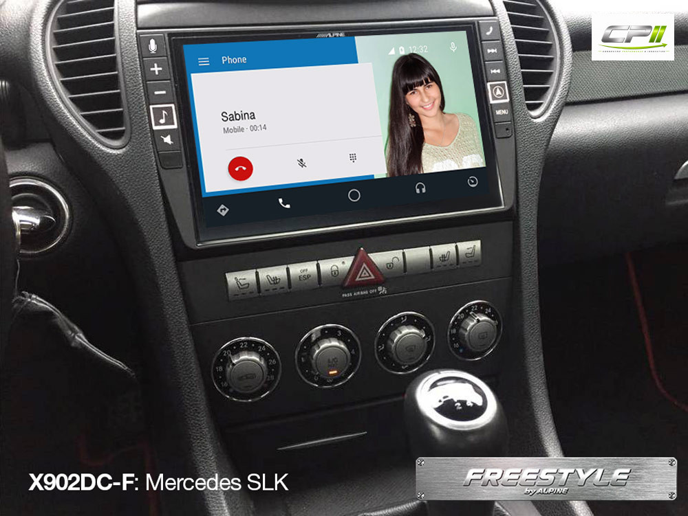 Alpine X903DC-F Freestyle 9-Zoll-Navigationssystem mit Reisemobil- und LKW-Software, Apple CarPlay und Android Auto Unterstüt