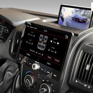 D9-DCX Plus – C Android Navigationssystem für Fiat Ducato mit 10,1-Zoll Touchscreen, Inkl. Head-up-Display, Apple CarPlay und