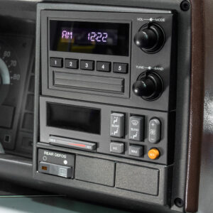 RETROSOUND Displayeinheit "Santa Cruz" für 1988-94 GM/Chevrolet Trucks – Bild 6