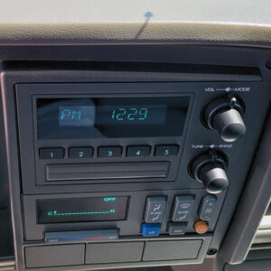 RETROSOUND Displayeinheit "Santa Cruz" für 1988-94 GM/Chevrolet Trucks – Bild 8